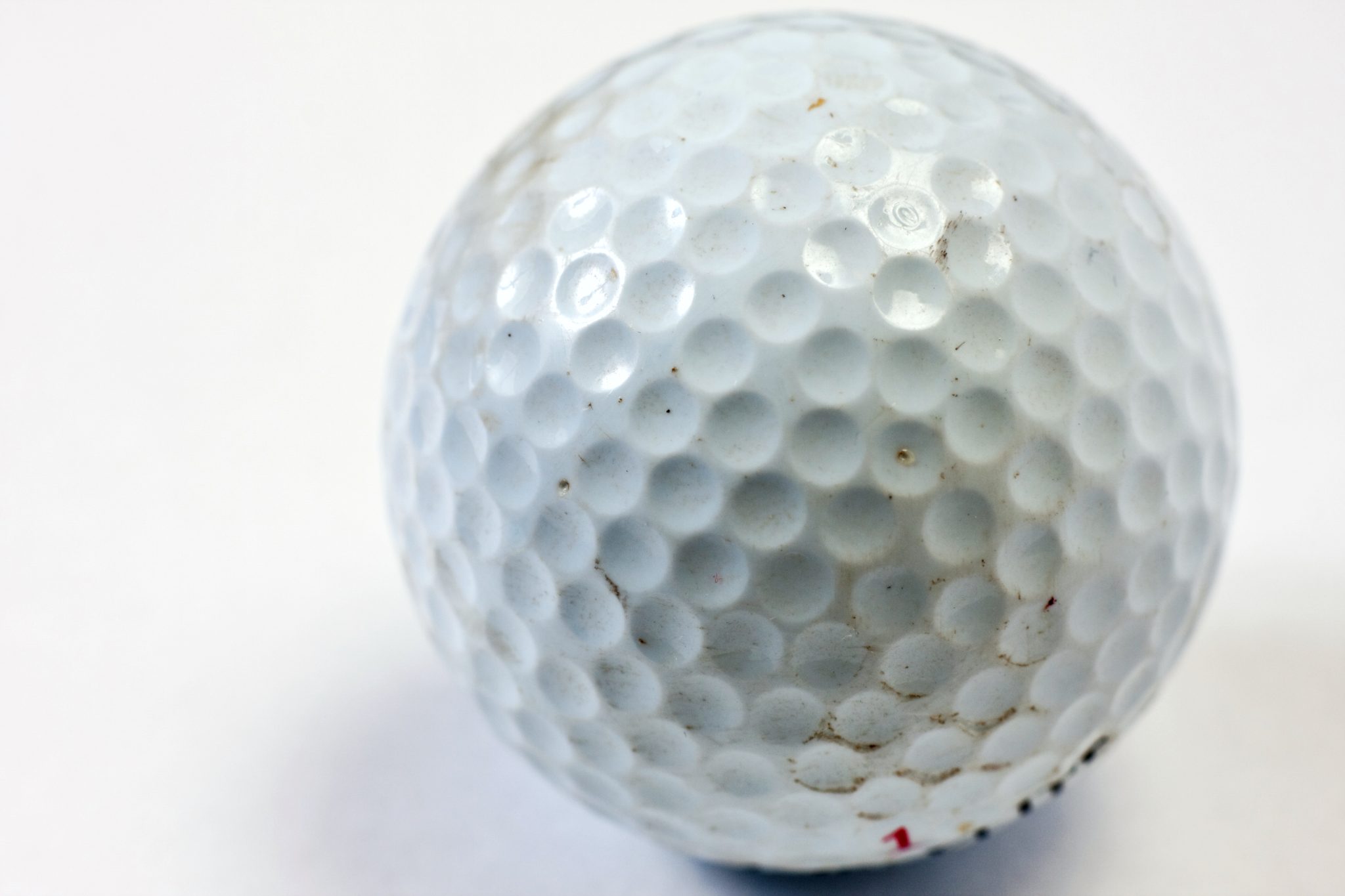 The Must-Have Accessories Every Indoor Golfer Should Own